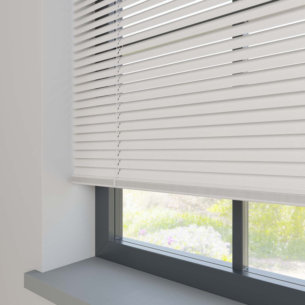 Grain Soft Grey Aluminium Venetian
